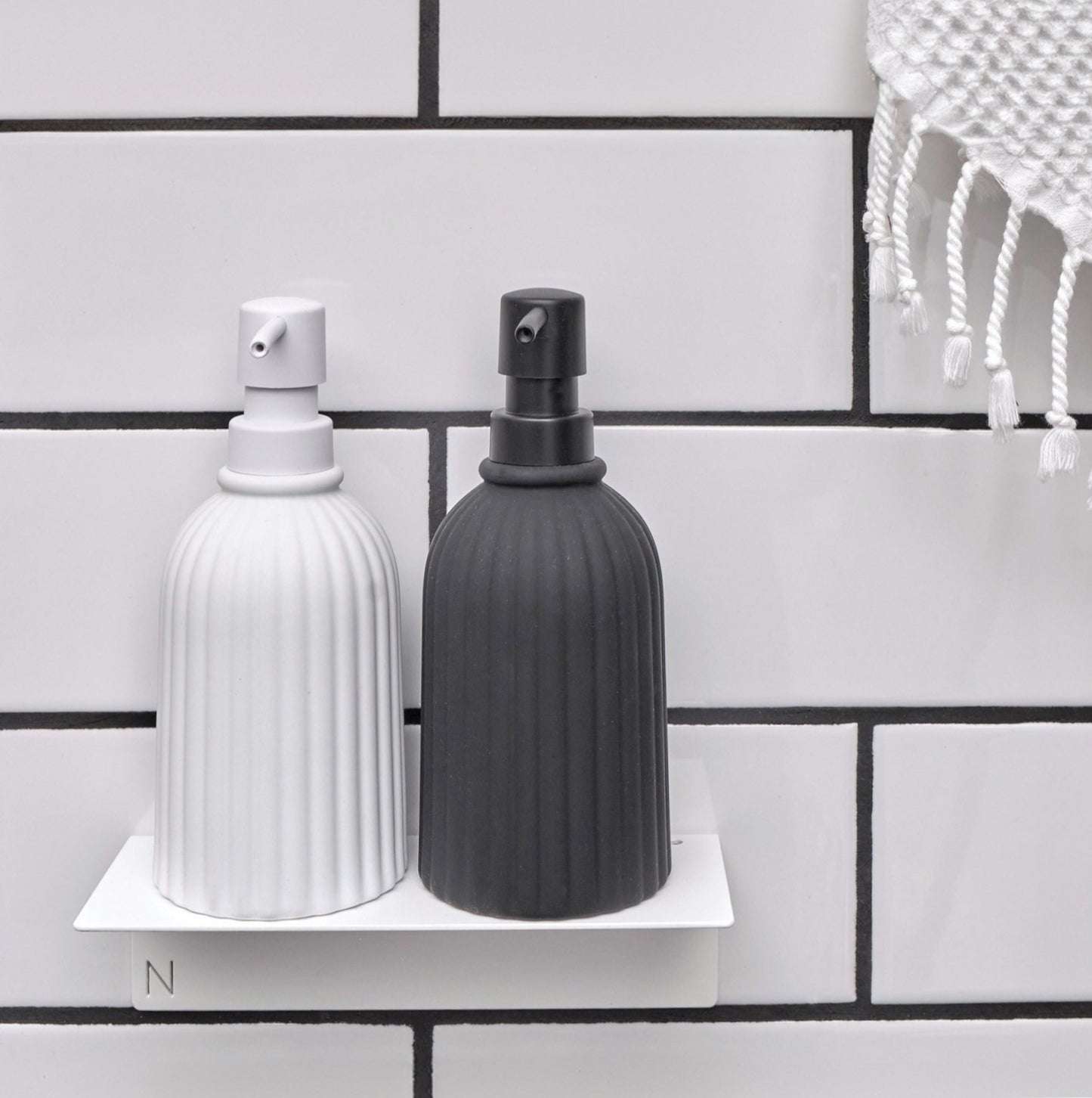 LINE XS shelf